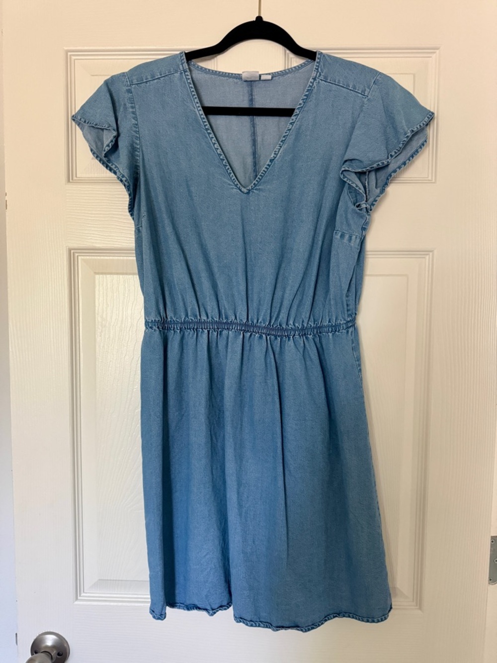 GAP Light Blue V-Neck Short Denim Dress